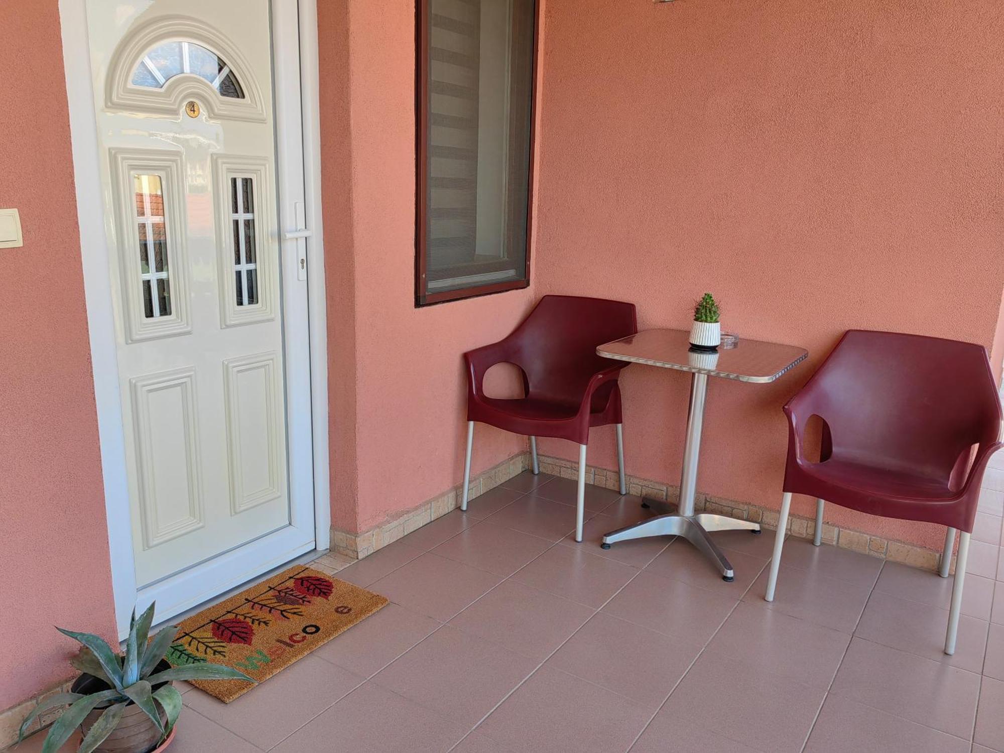 Orient Apartman Sremska Kamenica Экстерьер фото